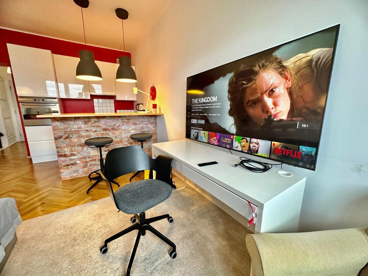 Апартаменти Super Beauty Metro Wifi 65'Tv Netflix Hbo Appletv+ Варшава Екстер'єр фото